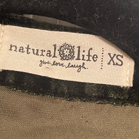 Natural Life Laid Back Velvet Button Down - Green Size XS - Picture 3 of 7
